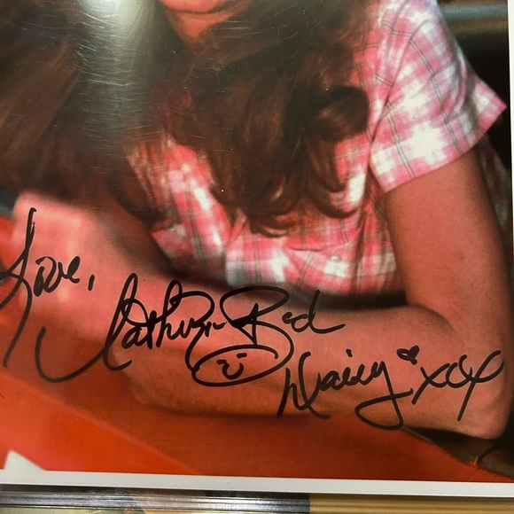 Catherine Batch signed (reprint) ✍🏼 - Picture 3 of 3